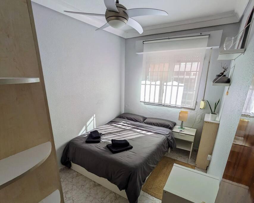 Acogedor Y Parking Apartamento Madri